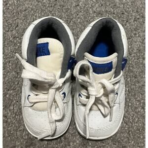 Vintage 80’s Nike Baby Shoes Size